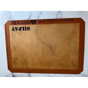 French Silpat mat Made in France baking sheet reusable high heat tolerance kitch